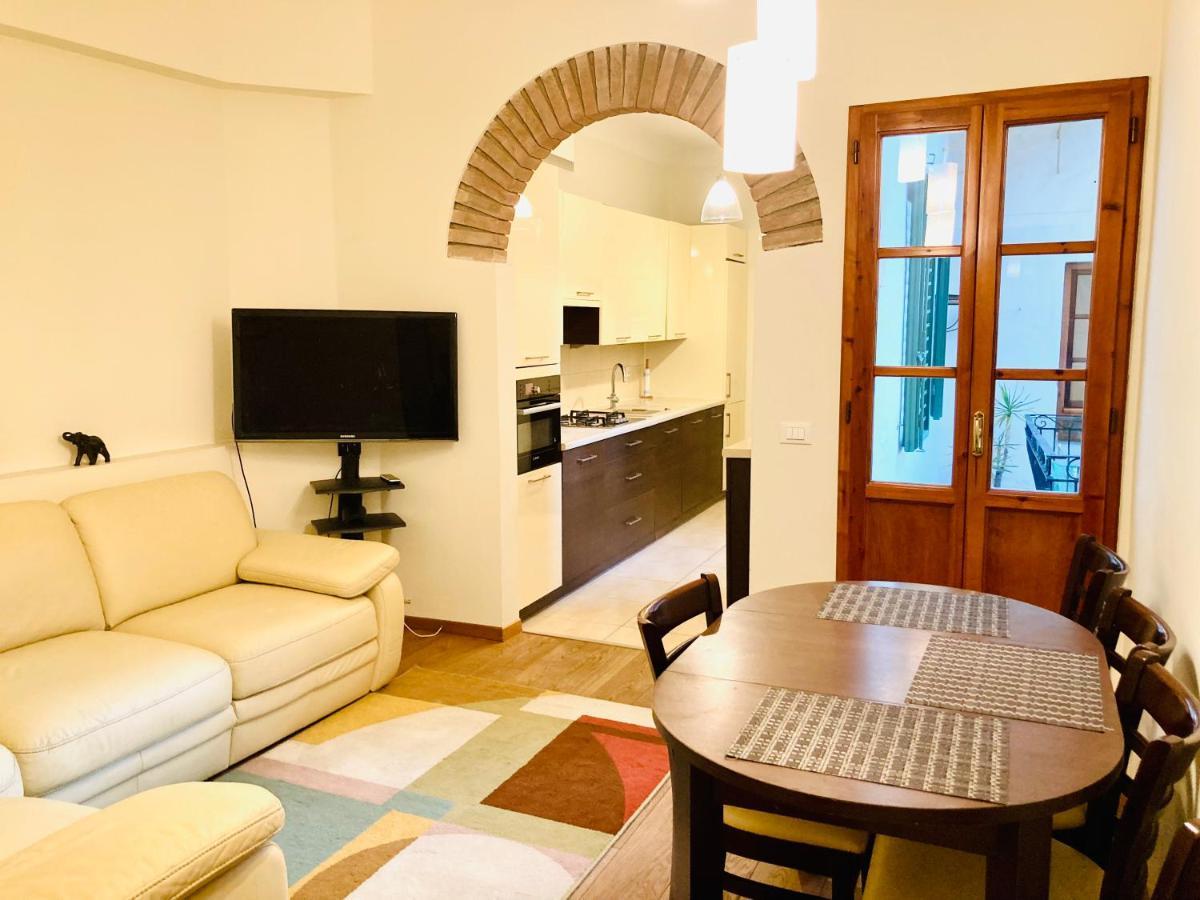 Deluxe Apartment In The Centre Of Florence Florença Exterior foto